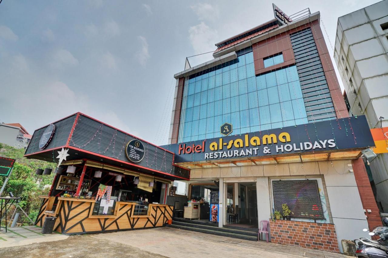 Capital O 87015 Hotel Al Salama Kochi Exteriör bild